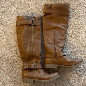Talk brown boots size 8